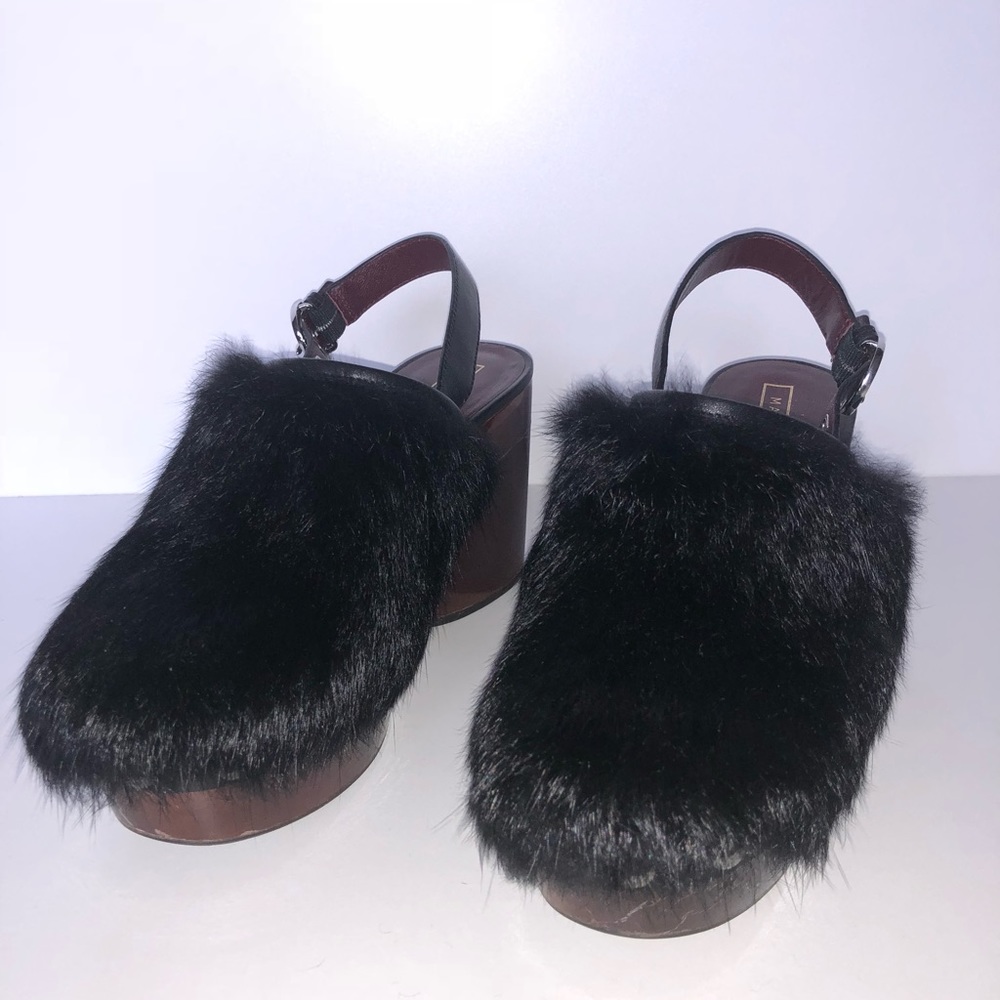 Rabbit Fur Wooden Clogs - Picture 2 of 5